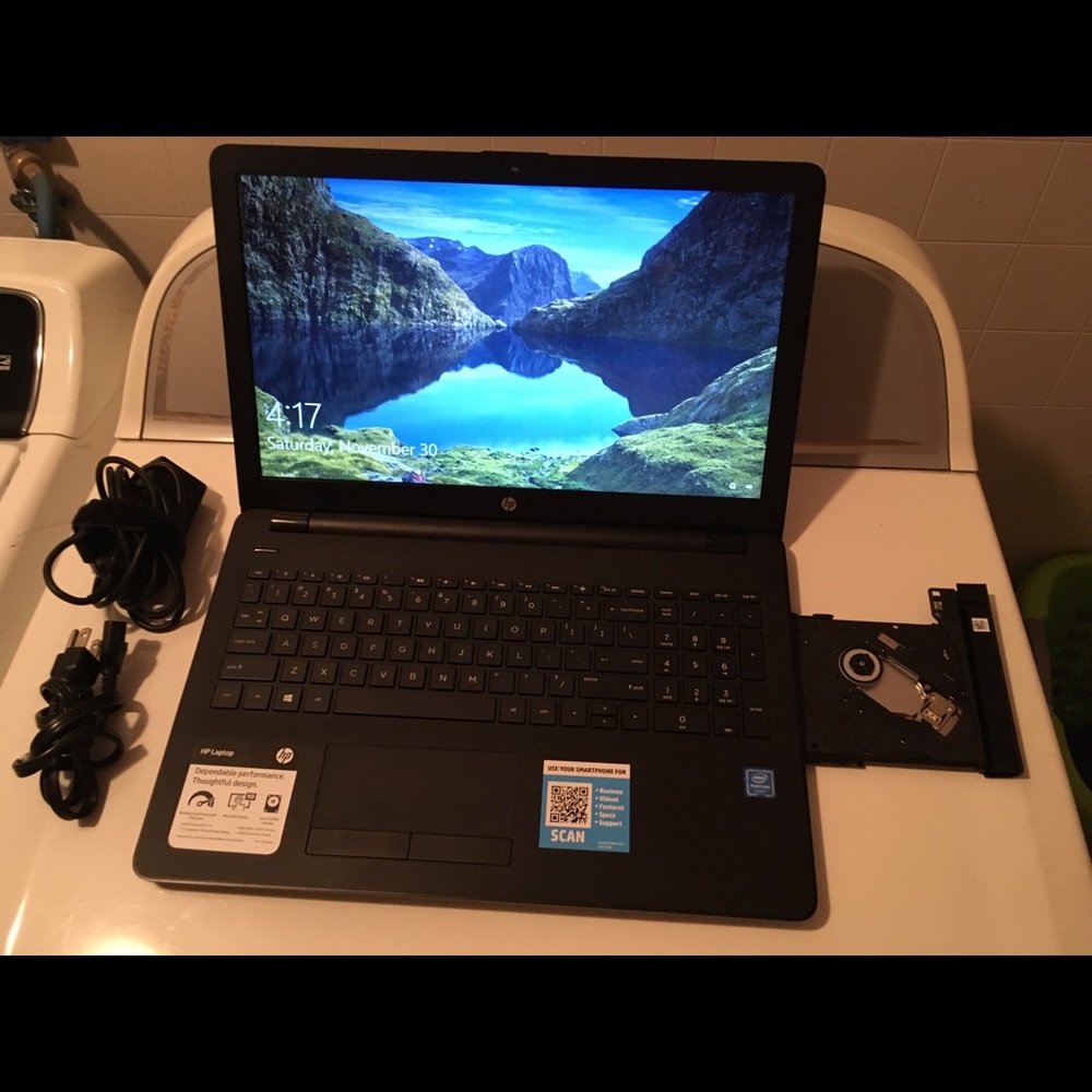 Touch screen laptop